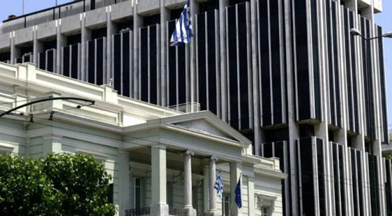 Η κυβέρνηση της ΝΔ «καρατόμησε» τους διπλωμάτες που έδωσαν το όνομα «Μακεδονία» στα Σκόπια και ήταν υπέρ των διαβουλεύσεων με την Τουρκία